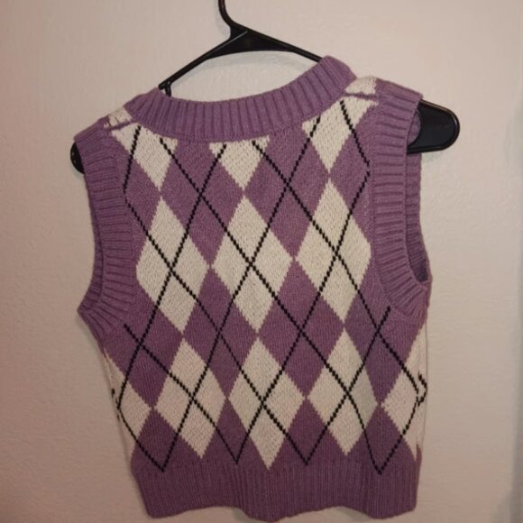 Sweater Vest - Picture 2 of 2